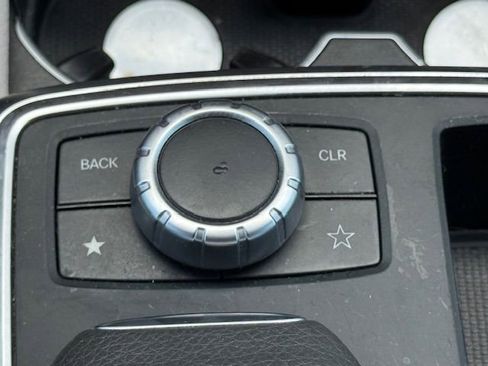 Used 2012 Mercedes-Benz ML 350 4MATIC image 24