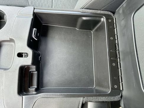 Used 2025 RAM 2500 Big Horn AWD/4WD image 53