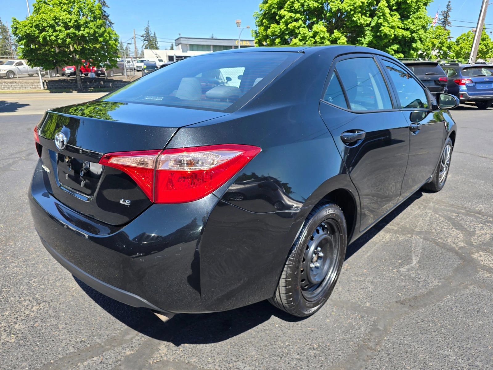 Used 2019 Toyota Corolla LE FWD image 5
