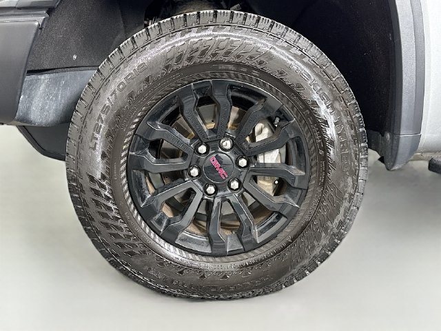 Used 2023 GMC Sierra 1500 AT4X AWD/4WD image 33
