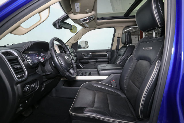 Used 2019 RAM 1500 Laramie AWD/4WD image 41