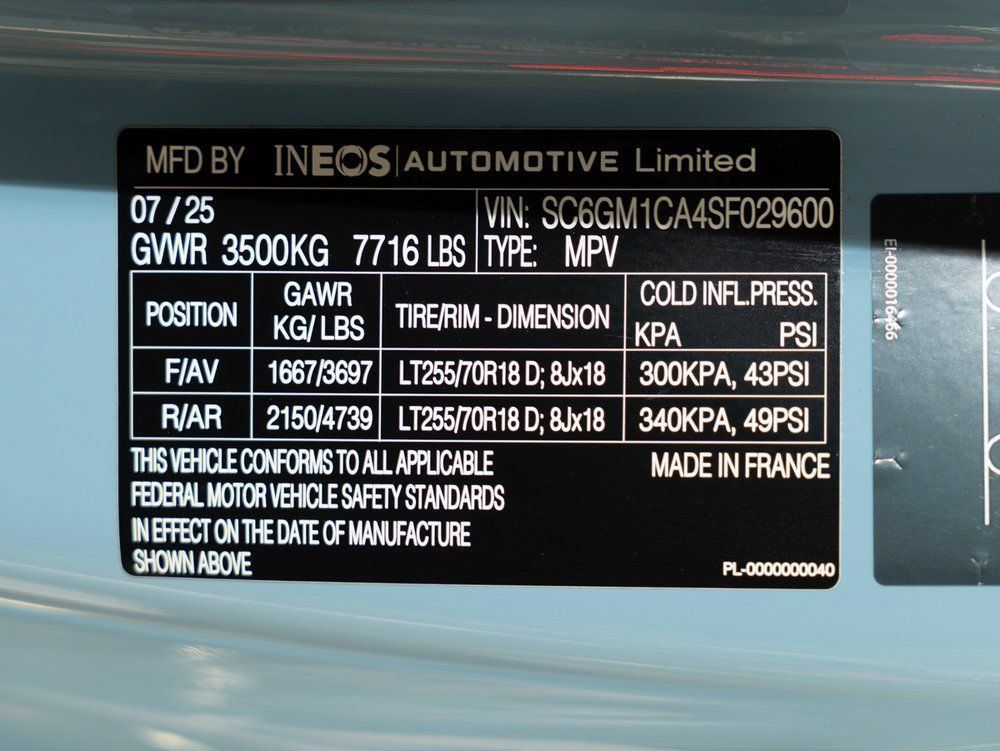 Used 2025 INEOS Grenadier Station Wagon AWD/4WD image 23