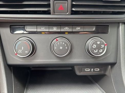 Used 2024 Volkswagen Jetta S image 17