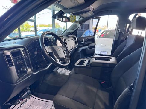 Used 2018 Chevrolet Silverado 1500 LT w/ LT Eassist Package image 9