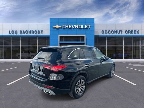 Used 2023 Mercedes-Benz GLC 300 image 8
