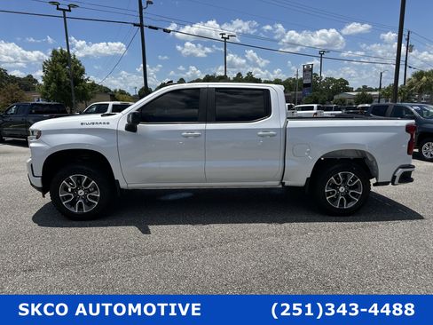 Used 2022 Chevrolet Silverado 1500 RST w/ Safety Package image 2