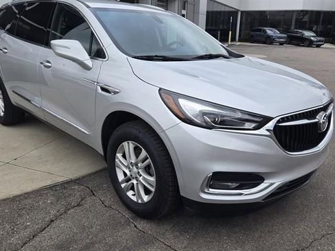 Used 2020 Buick Enclave Preferred image 9