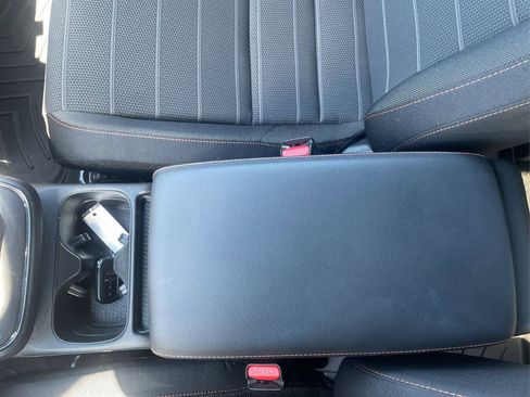 Used 2026 Honda CR-V Sport image 12