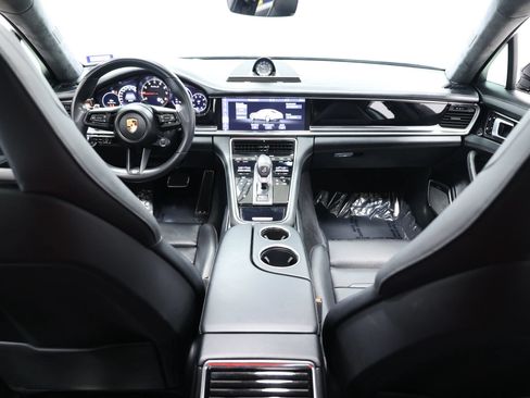 Used 2021 Porsche Panamera Turbo S w/ Assistance Package AWD/4WD image 38