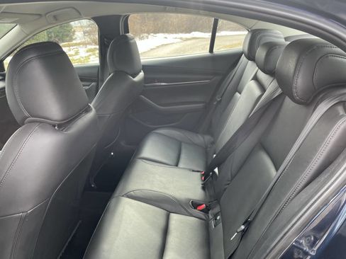 Used 2020 MAZDA MAZDA3 Select 4dr Sedan image 23