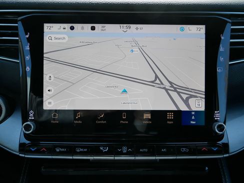 New 2026 Jeep Grand Wagoneer 4WD image 17