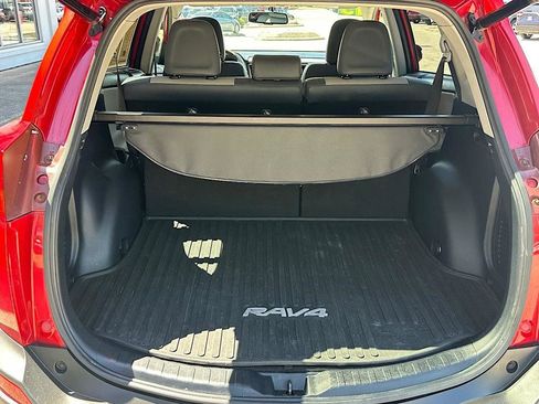 Used 2015 Toyota RAV4 Limited AWD/4WD image 9