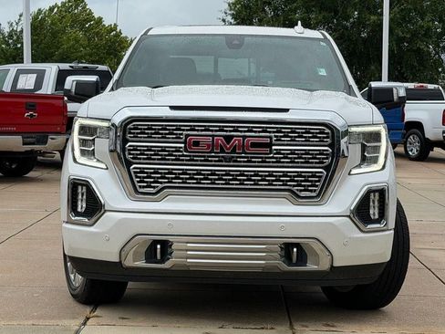Used 2021 GMC Sierra 1500 Denali w/ Denali Ultimate Package AWD/4WD image 2