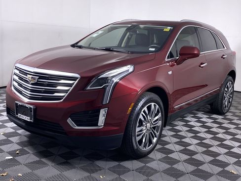 Certified 2018 Cadillac XT5 Premium Luxury image 19