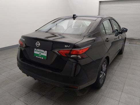 Used 2021 Nissan Versa SV image 7