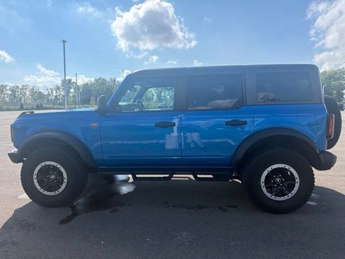 Used 2023 Ford Bronco Badlands w/ Sasquatch Package AWD/4WD image 15