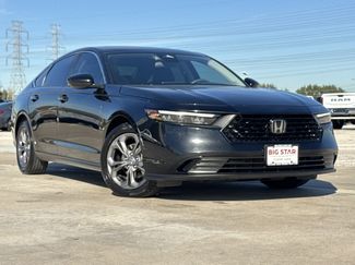 Used 2023 Honda Accord EX video 2