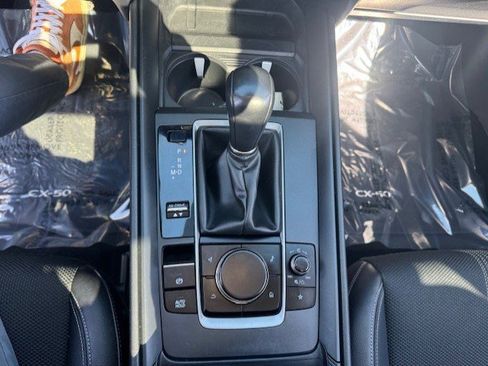Used 2023 MAZDA CX-50 2.5 S w/ Preferred Plus Pkg image 23