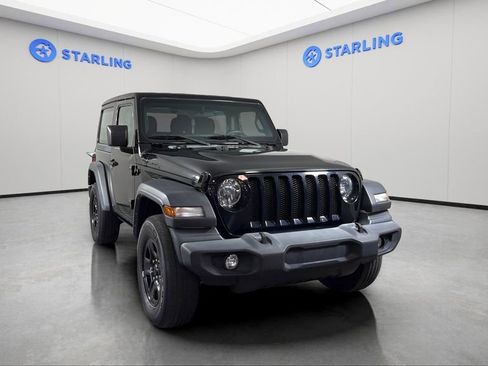 Used 2022 Jeep Wrangler Sport image 14