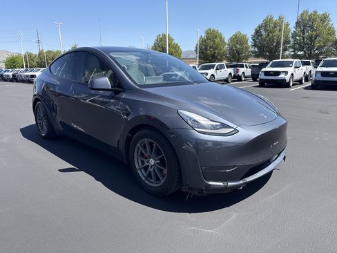 Used 2020 Tesla Model Y Performance AWD/4WD image 7