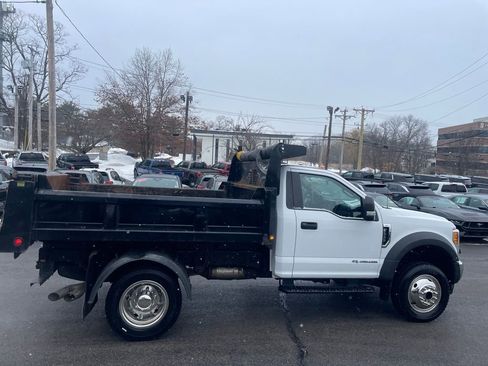 Used 2017 Ford F550 4x4 Regular Cab Super Duty image 6