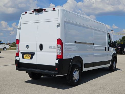 New 2026 RAM ProMaster 2500 image 3