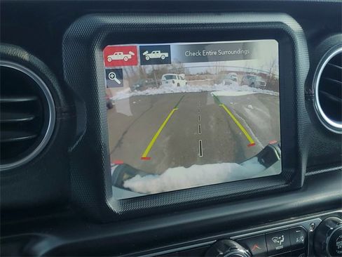 Used 2020 Jeep Gladiator Rubicon image 23