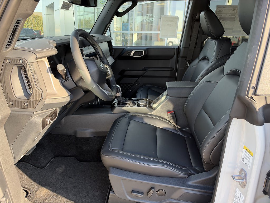 New 2026 Ford Bronco Outer Banks AWD/4WD image 13