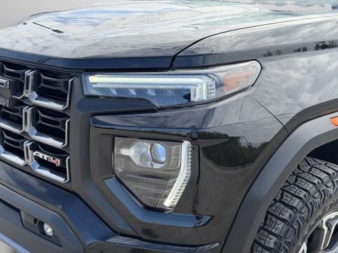 Certified 2023 GMC Canyon AT4 w/ AT4 Premium Package image 13