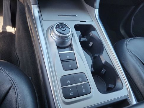 Used 2023 Ford Explorer Limited w/ Equipment Group 301A image 20