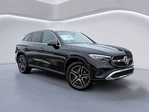 New 2026 Mercedes-Benz GLC 300 300 image 2