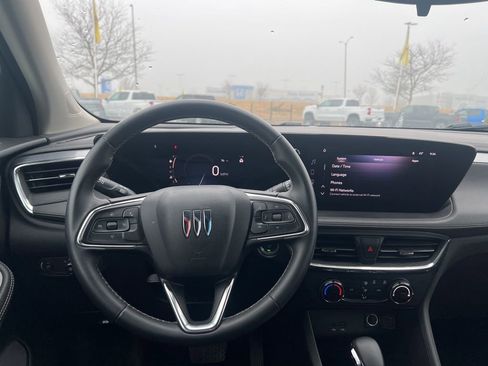 Used 2025 Buick Encore GX Preferred image 24
