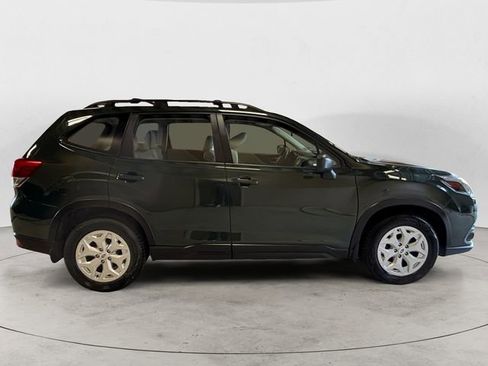 Used 2023 Subaru Forester AWD/4WD image 7