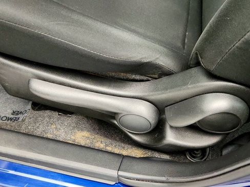 Used 2013 Nissan Versa S image 11