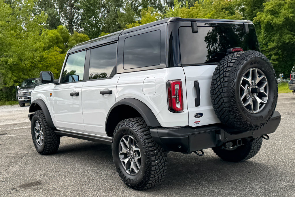 Certified 2025 Ford Bronco Badlands AWD/4WD image 5