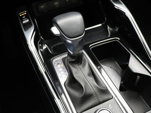 Used 2023 Kia Sorento SX image 26