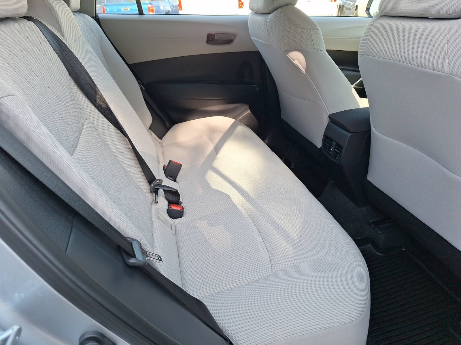 Used 2026 Toyota Corolla Cross L FWD image 29