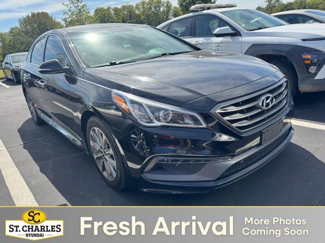 Used 2016 Hyundai Sonata Limited w/ Option Group 04 FWD image 1