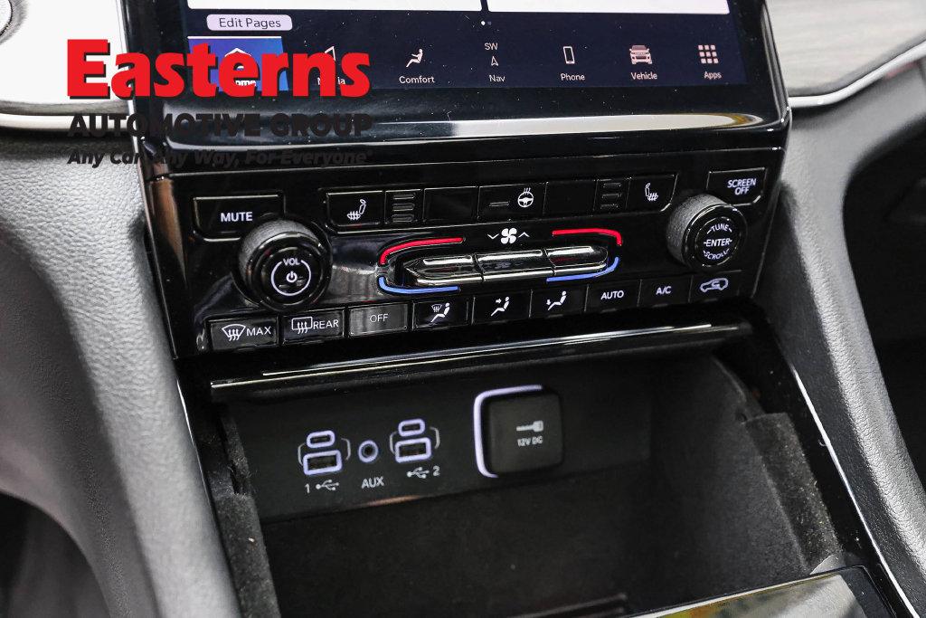 Used 2023 Jeep Grand Cherokee Limited AWD/4WD image 22