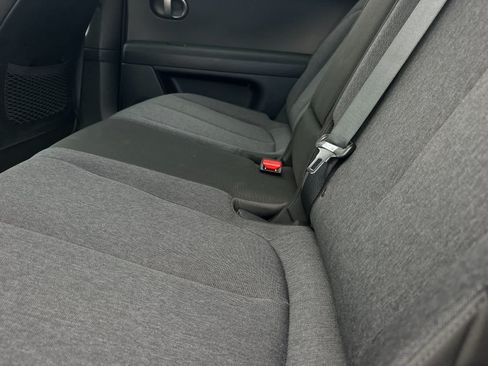 New 2026 Hyundai Ioniq 5 SE RWD image 4