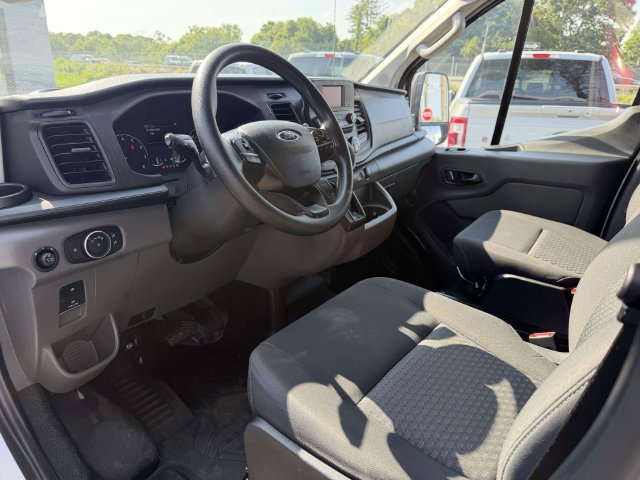 Used 2025 Ford Transit 250 Low Roof w/ Exterior Upgrade Package RWD image 14