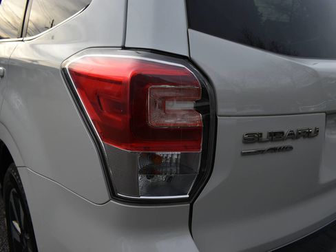 Used 2018 Subaru Forester 2.5i Limited image 38