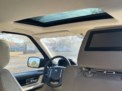 Used 2011 Land Rover Range Rover Sport Supercharged image 11