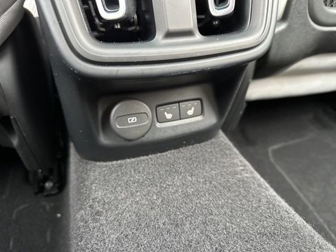 Used 2023 Polestar Polestar 2 w/ Pilot Pack image 12