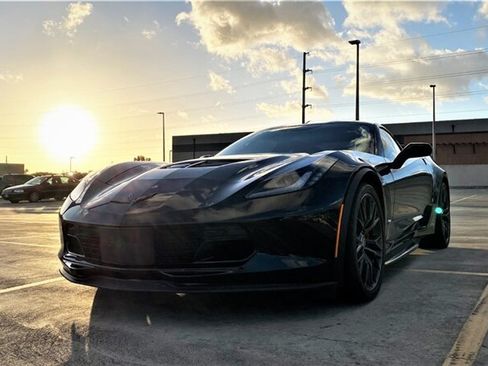 Used 2019 Chevrolet Corvette Z06 RWD image 18