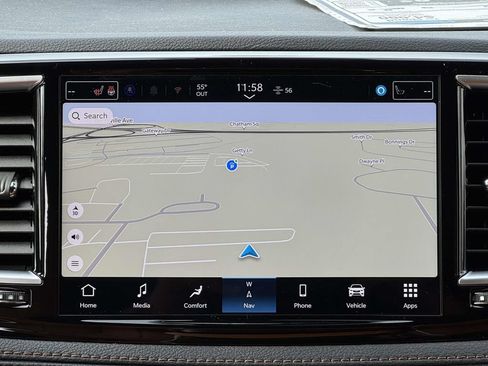 New 2026 Chrysler Pacifica Pinnacle w/ Trailer Tow Group AWD/4WD image 3