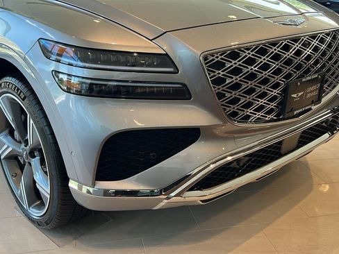 New 2025 Genesis GV80 3.5T Prestige image 13