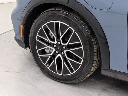 Certified 2024 Ford Mustang Mach-E Premium AWD/4WD image 4