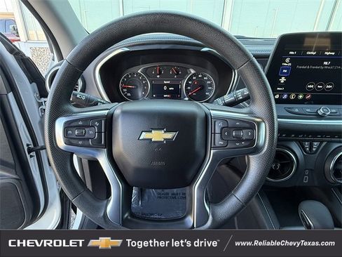 Certified 2025 Chevrolet Blazer LT image 13