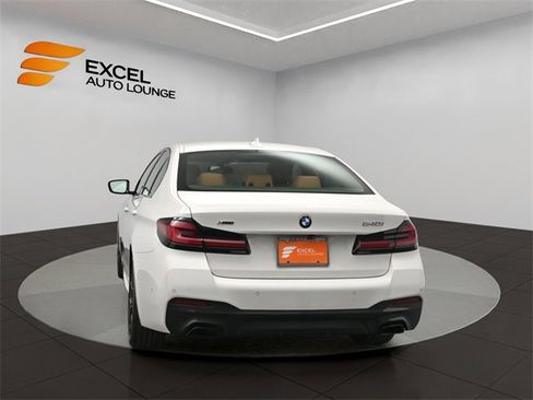 Used 2022 BMW 540i xDrive 540i xDrive w/ M Sport Package image 4
